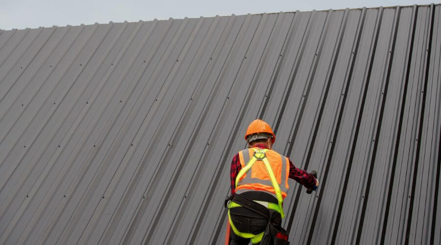 Professional gutter cleaning in Georgetown, OH